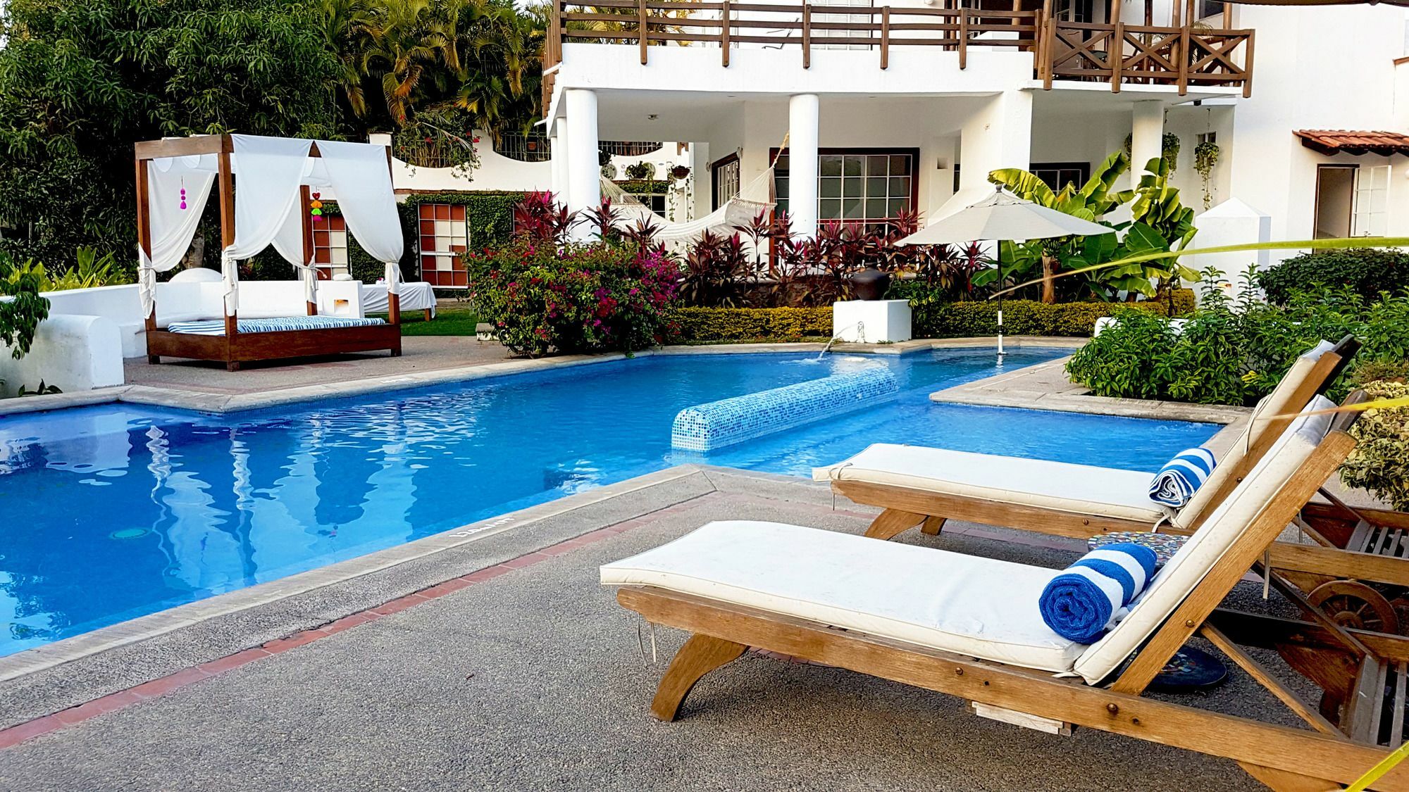 The Green House Marina Golf - Suites & Villas 巴亞爾塔港 外观 照片